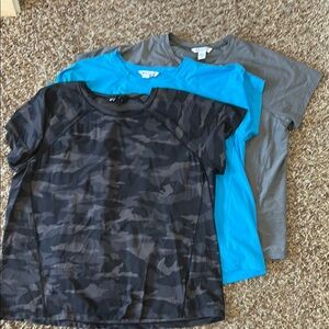 Athleta Ultimate Tees - EUC - L